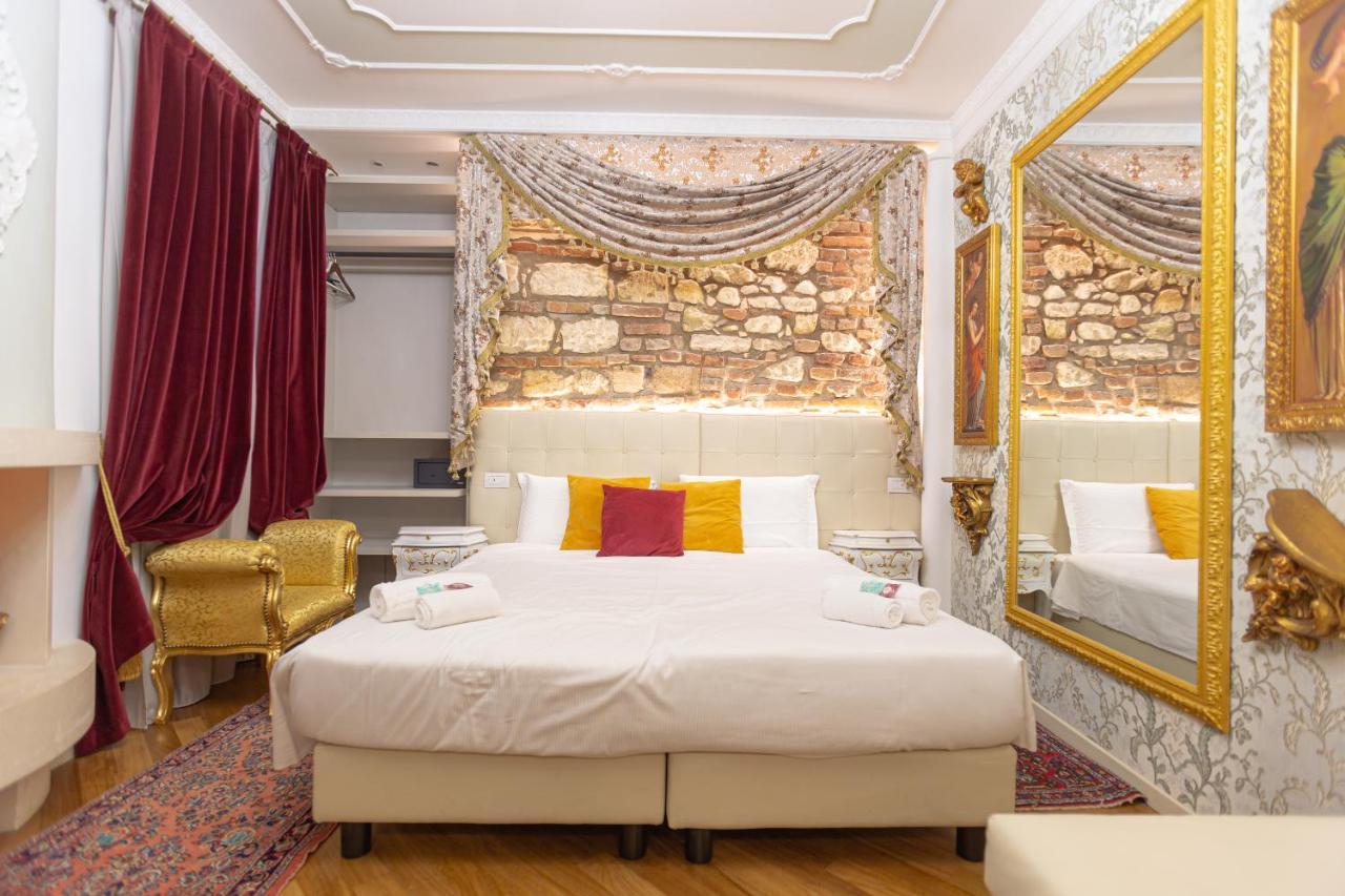 Giardini Dell'Arena Relais Hotel เวโรนา ภายนอก รูปภาพ