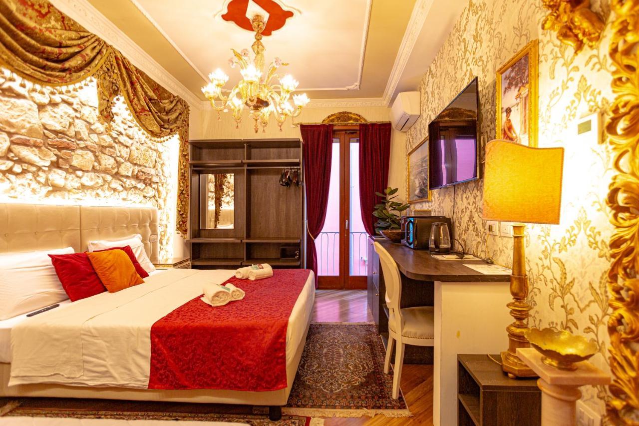 Giardini Dell'Arena Relais Hotel เวโรนา ภายนอก รูปภาพ